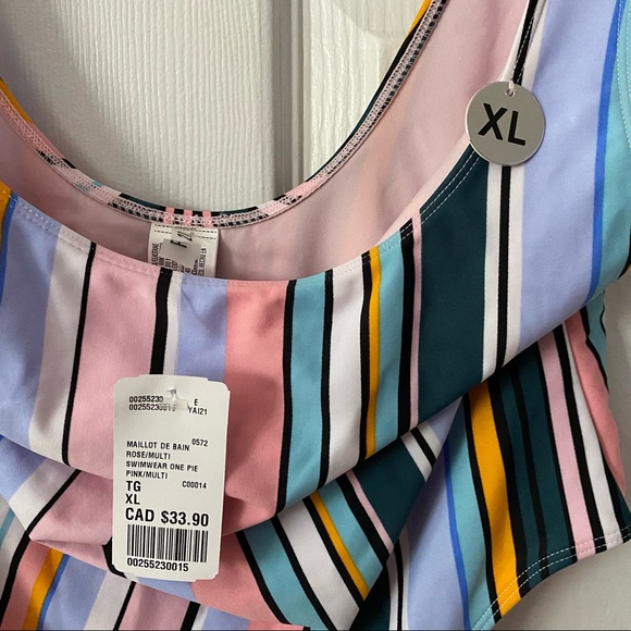 Forever 21 Swimsuit - Picture 3 of 3